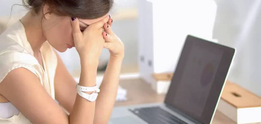 Stress-et-burn-out Douleurs au ventre